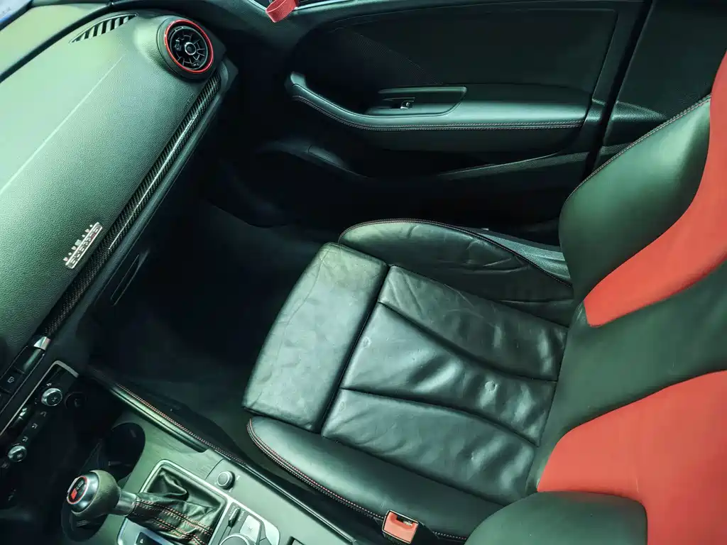 Audi S3 — миниатюра 12
