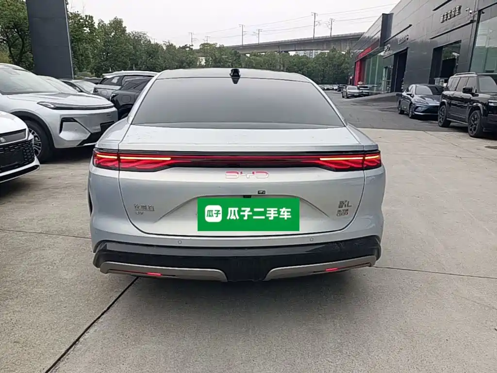 BYD Han L — миниатюра 6