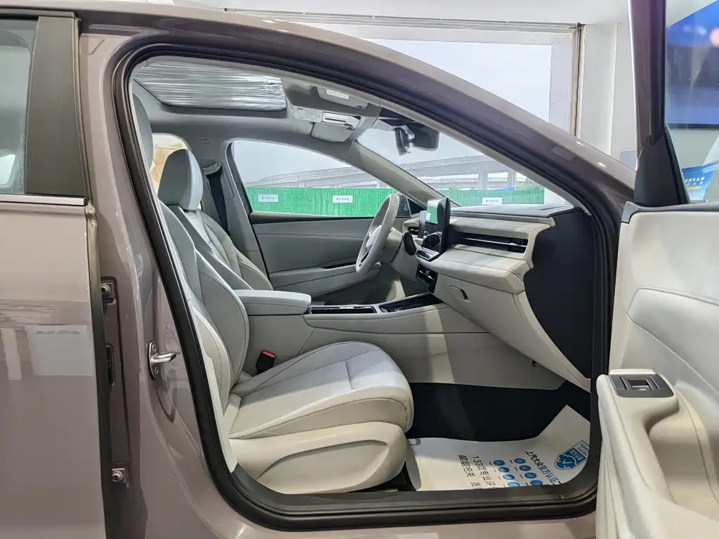 Volkswagen Lavida — миниатюра 13