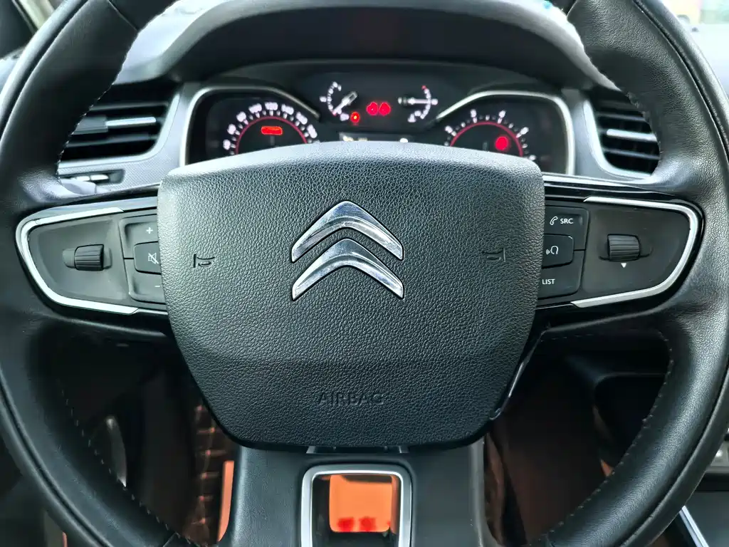 Citroen C5 — миниатюра 10