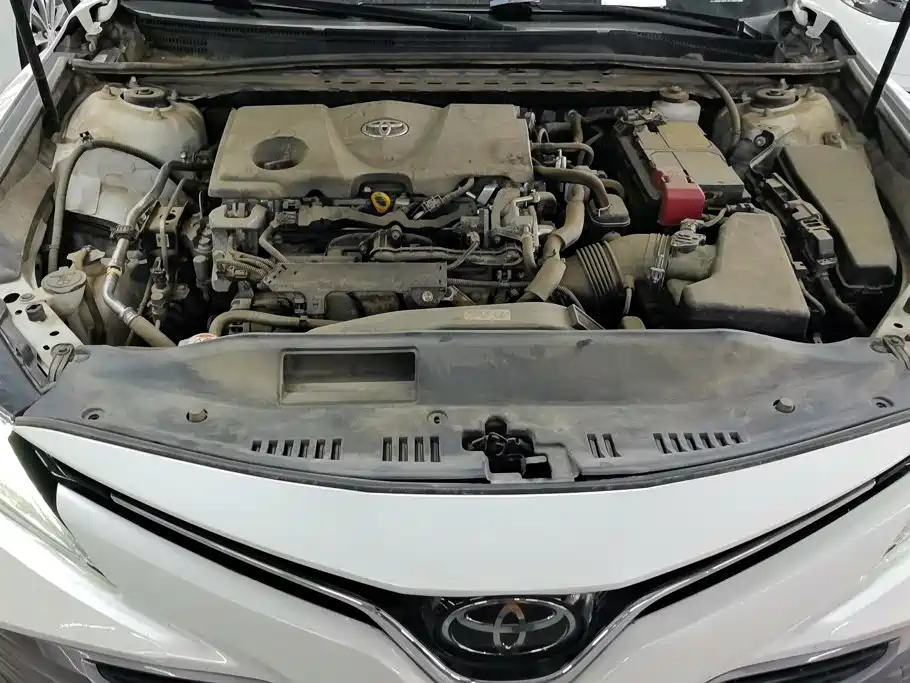 Toyota Camry — миниатюра 10