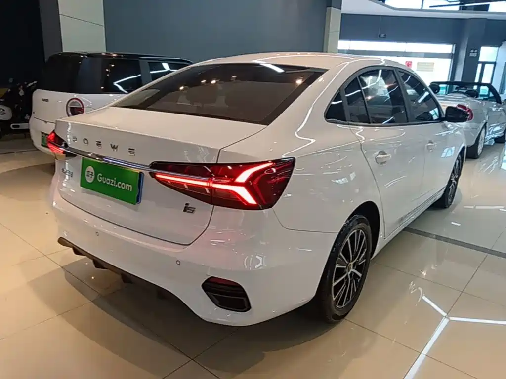 Roewe i5 — миниатюра 7