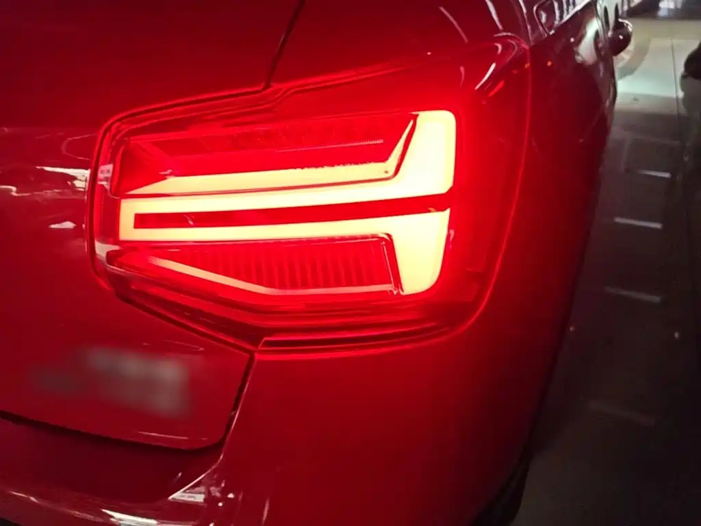 Audi Q2L — миниатюра 8