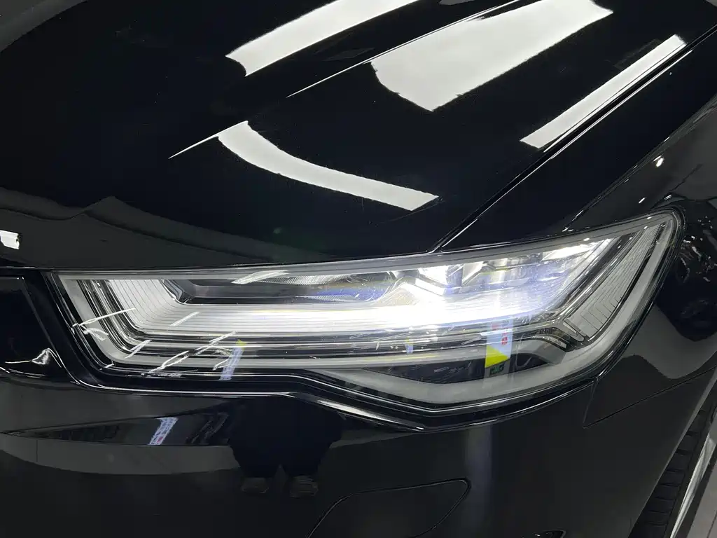 Audi A6L 2018 30 35 TFSI Fashion
