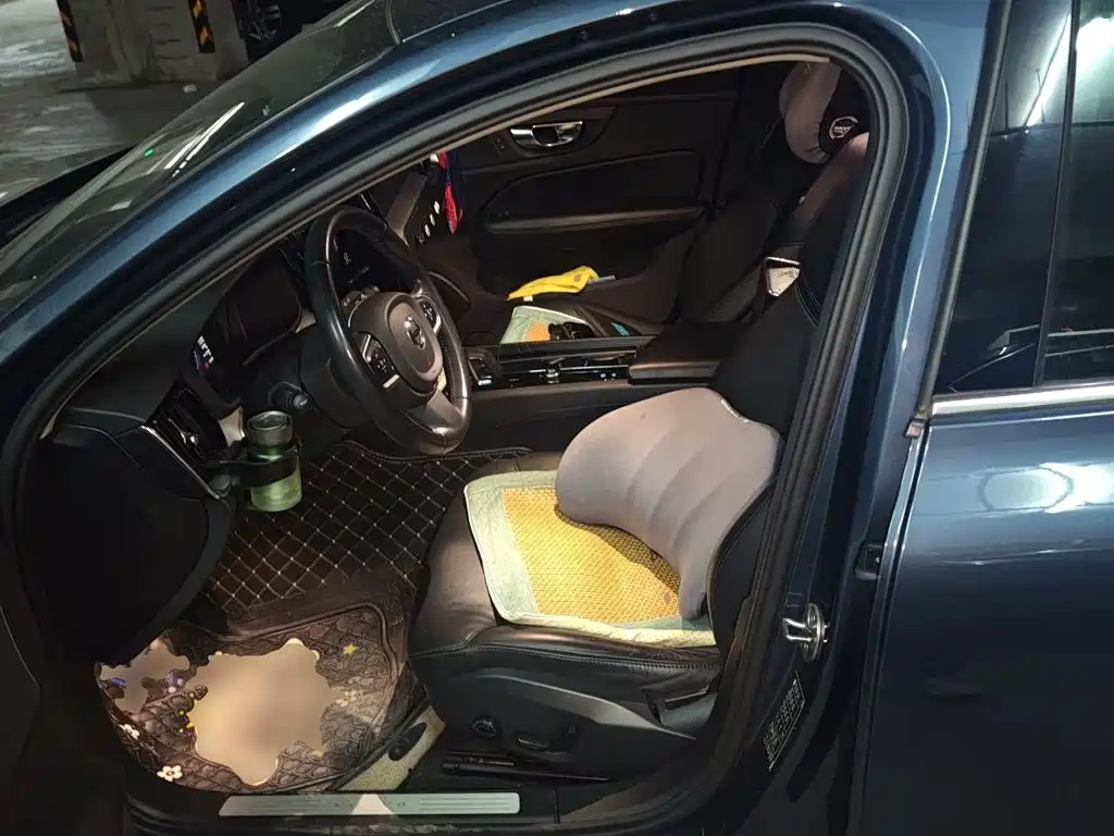 Volvo S60 — миниатюра 16