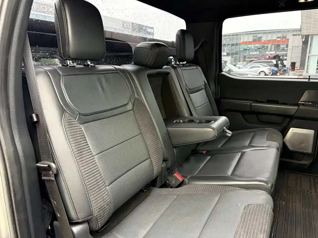 Ford F-150 Raptor — миниатюра 42