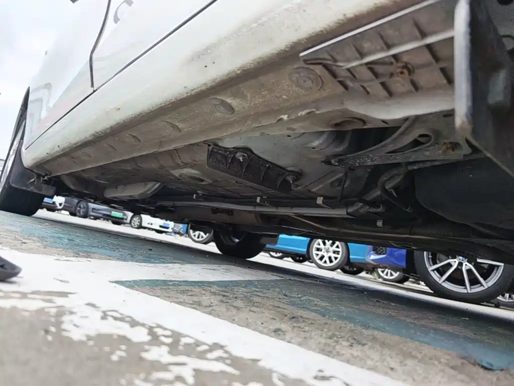 Toyota Yaris L — миниатюра 22