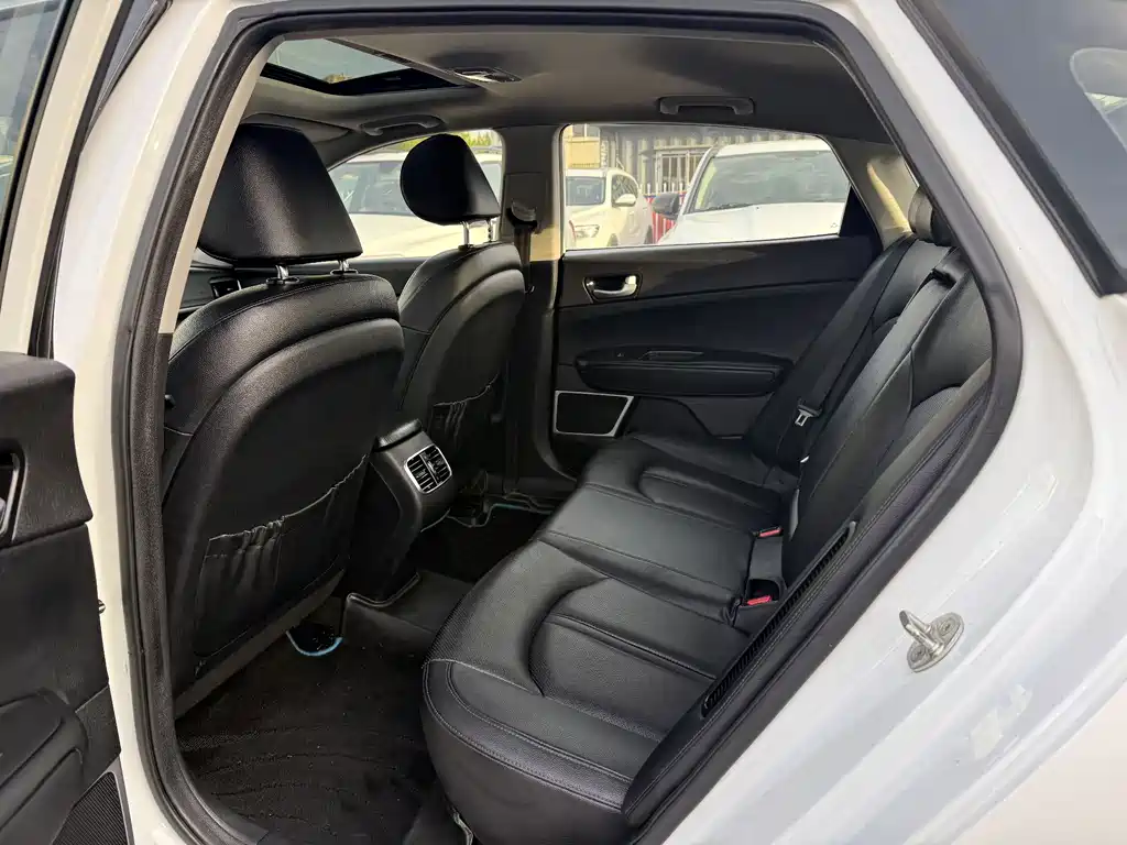 Kia K5 2018 2.0L Smart