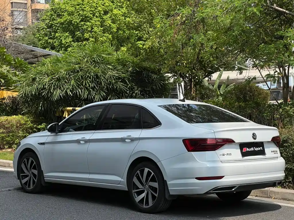 Volkswagen Sagitar — миниатюра 11