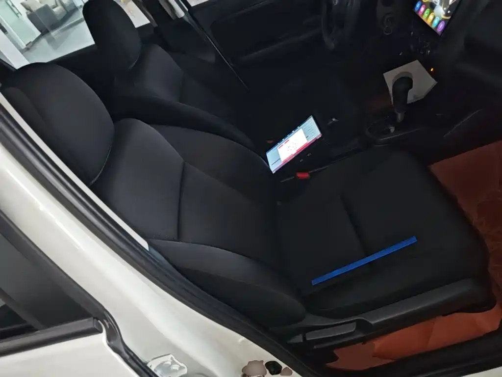Honda Fit — миниатюра 25