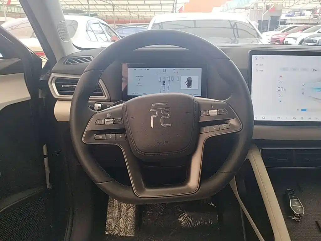 BYD Yuan UP — миниатюра 11