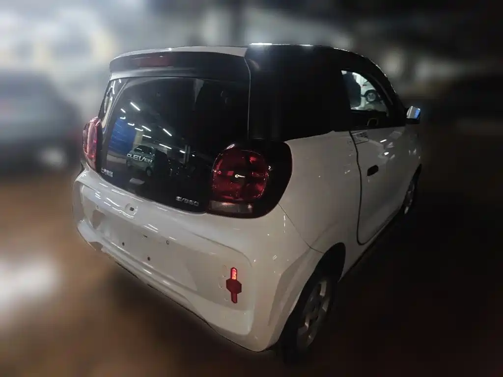 Roewe Clever — миниатюра 6