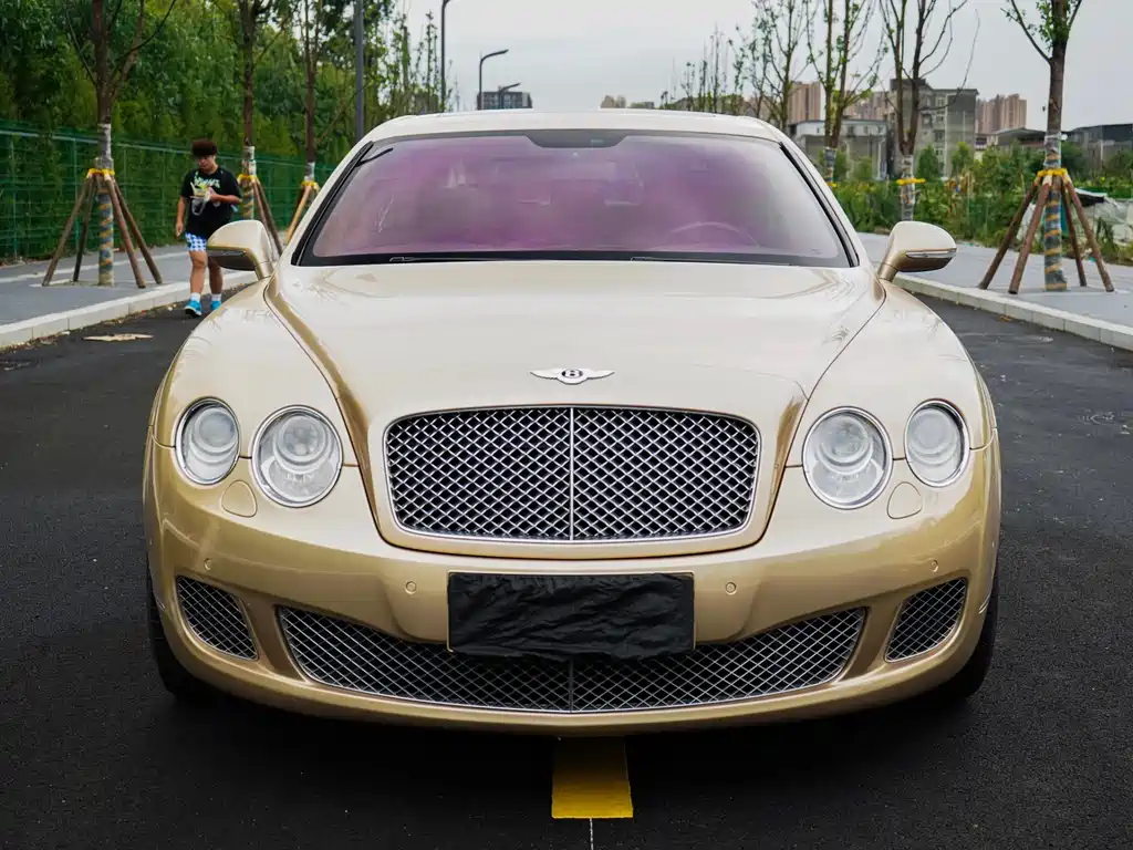Bentley Flying Spur 2012 6.0T