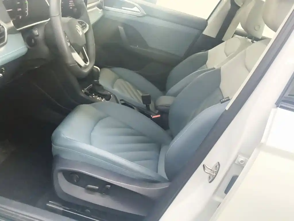 Volkswagen Tharu — миниатюра 15