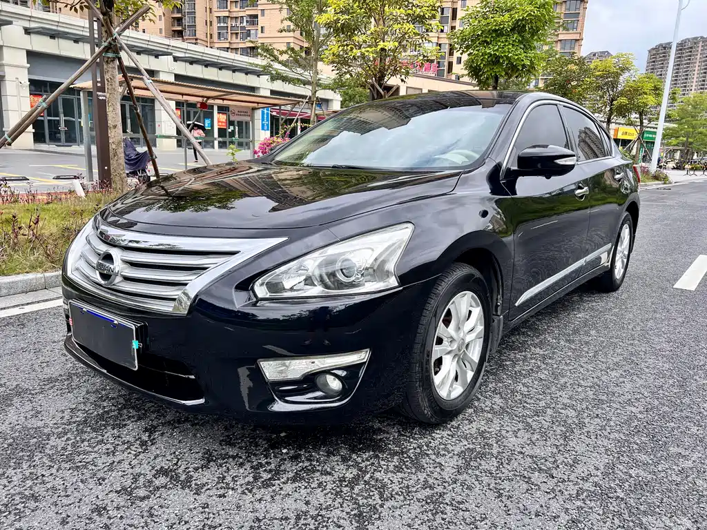 Купить Nissan Teana
