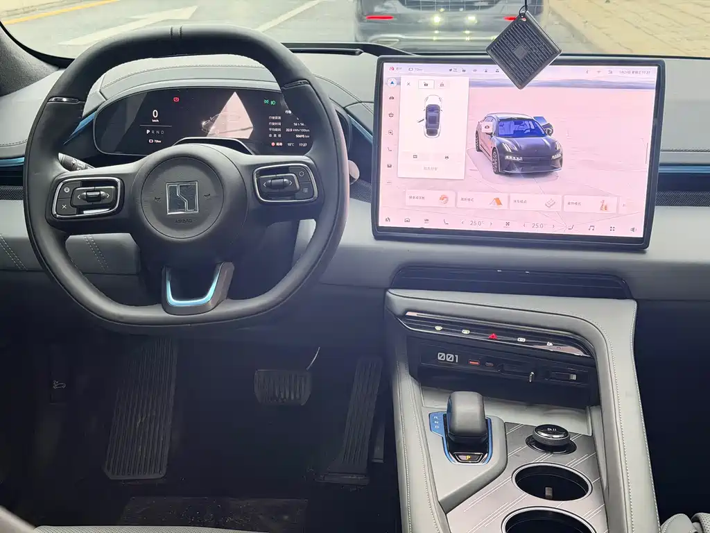 ZEEKR EXTREME KRYPTON 001