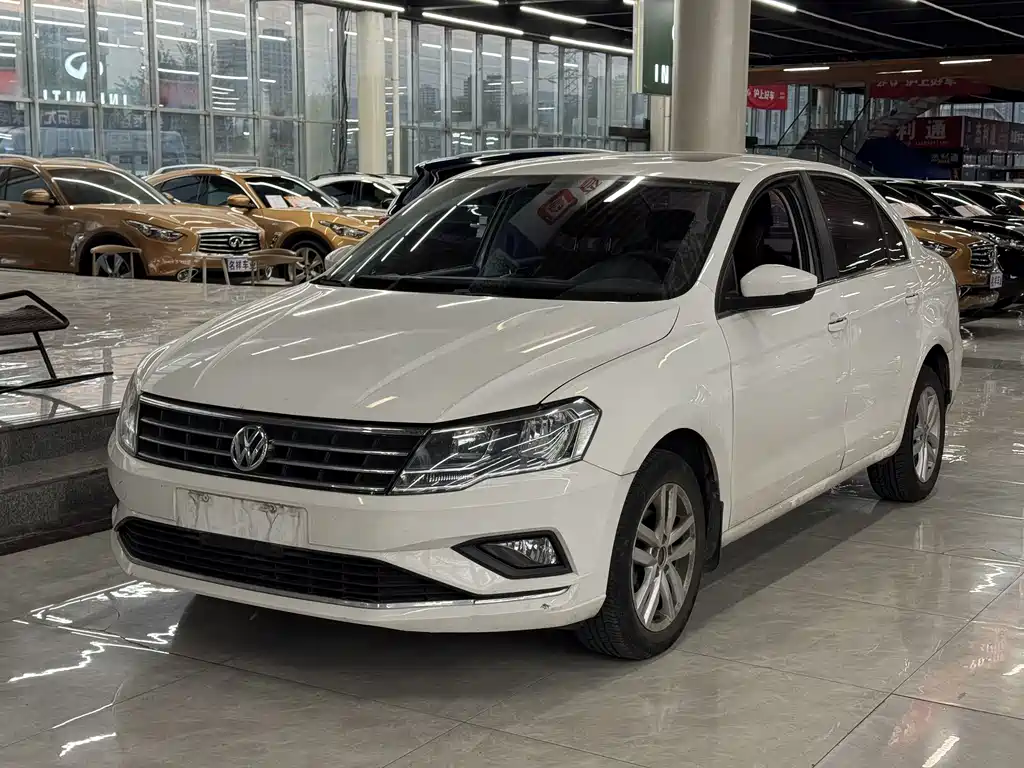 Volkswagen Jetta — миниатюра 2
