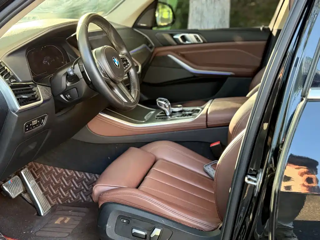 BMW X5 (Import) — миниатюра 6