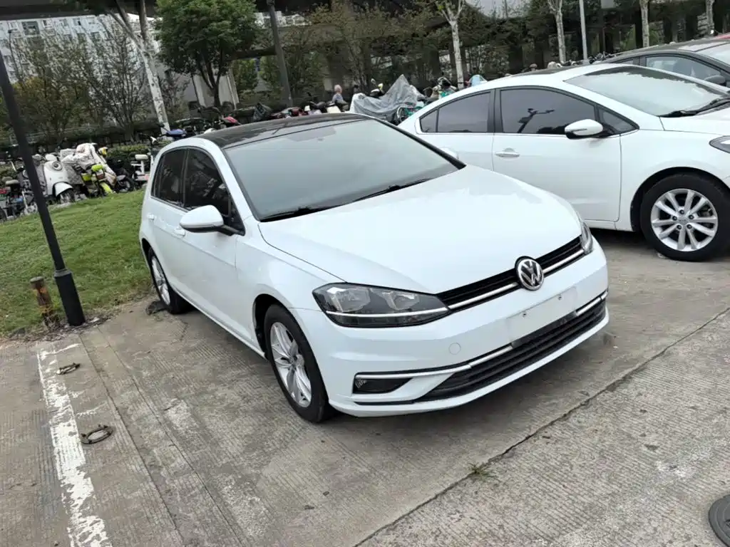 Volkswagen Golf — миниатюра 22