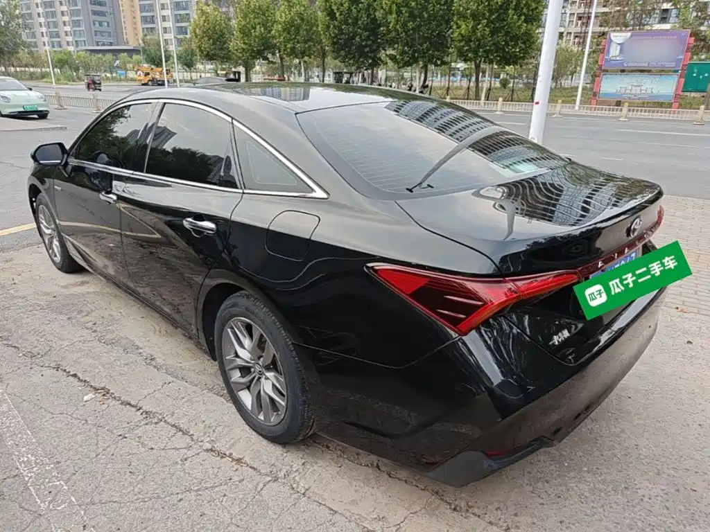 Toyota Avalon — миниатюра 5
