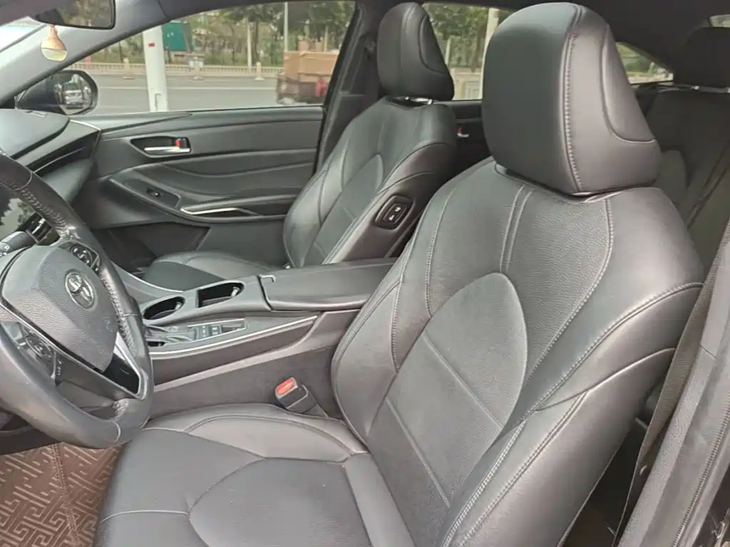 Toyota Avalon — миниатюра 15