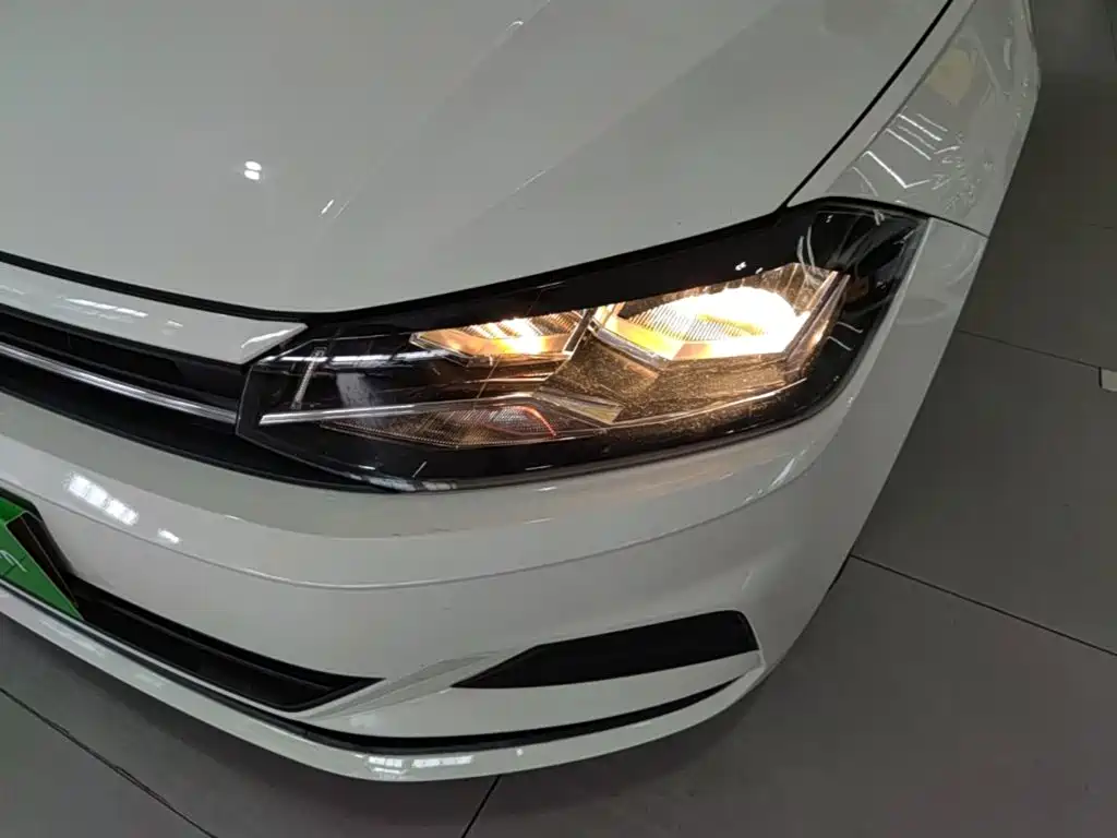 Volkswagen Polo — миниатюра 24
