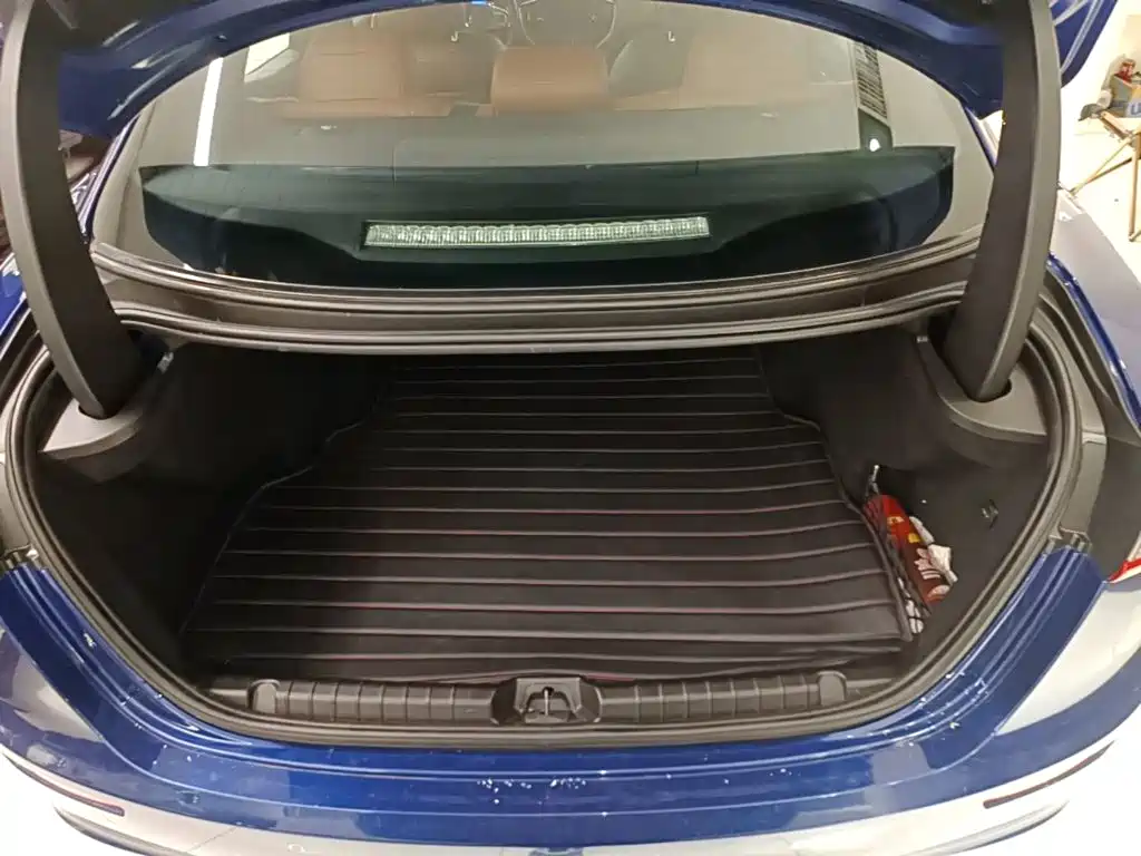 Maserati Ghibli — миниатюра 19