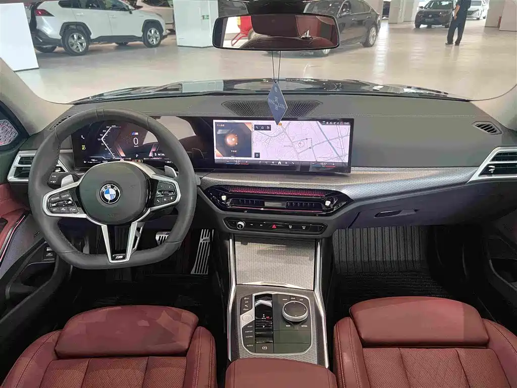 BMW 3 Series — миниатюра 6