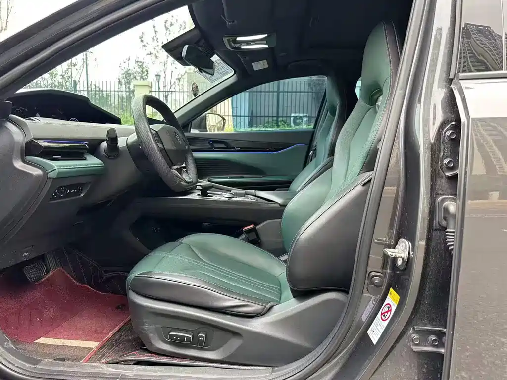 Changan UNI-V iDD — миниатюра 4