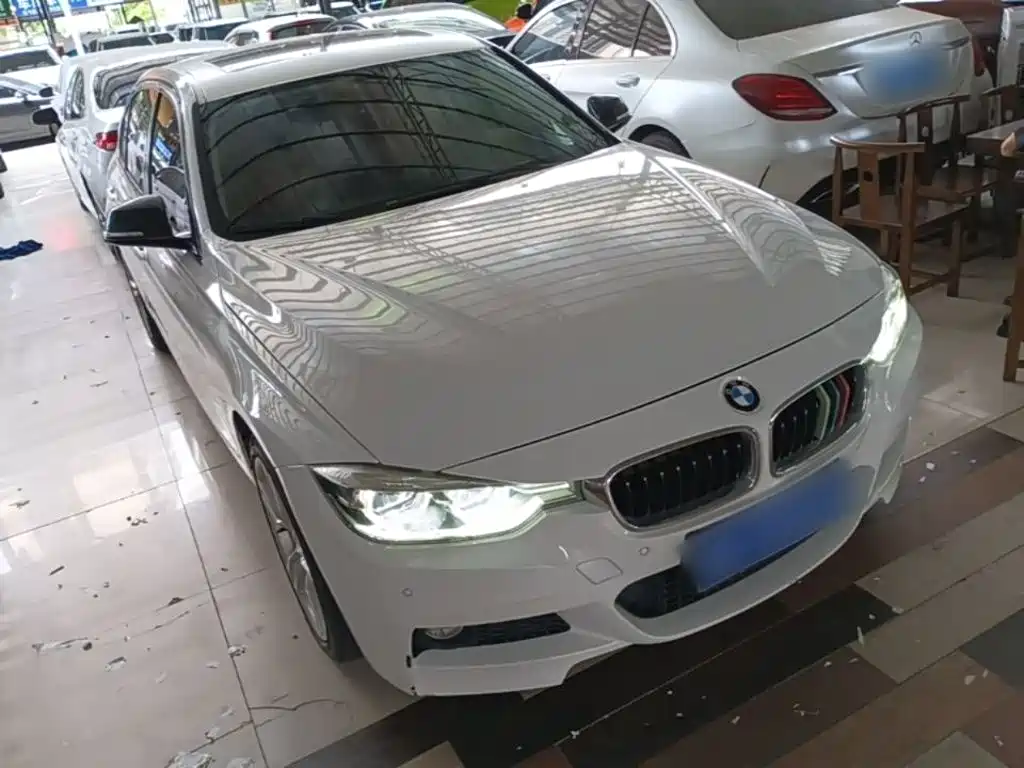 BMW 3 Series — миниатюра 4