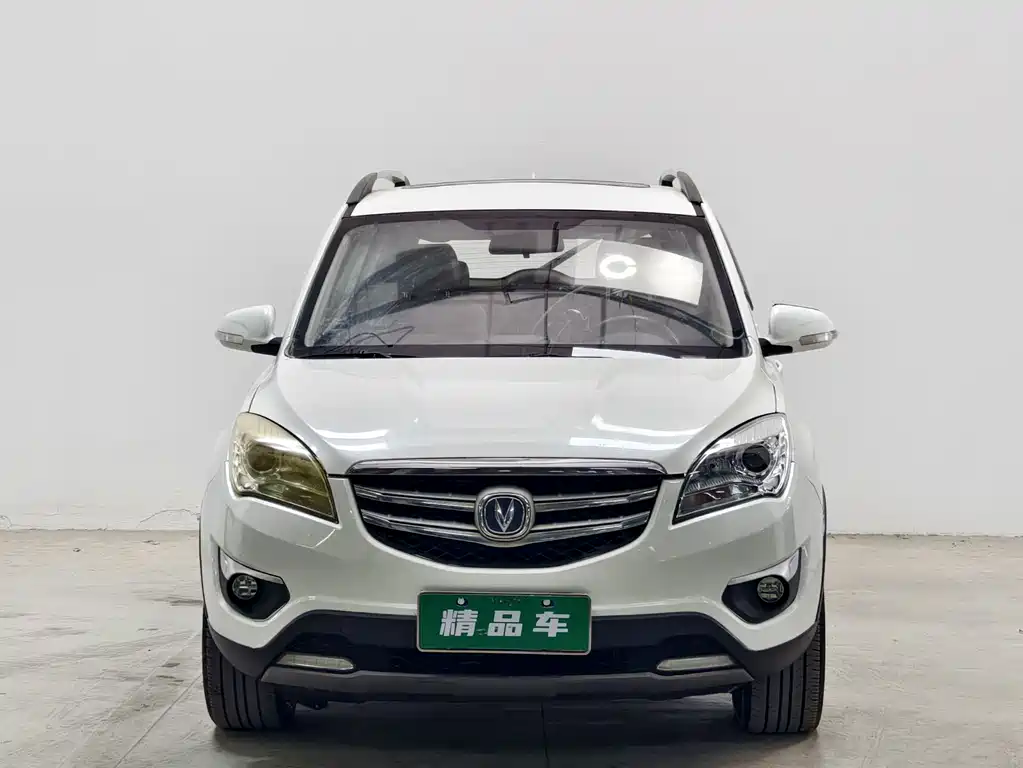 Changan CS35 — миниатюра 2