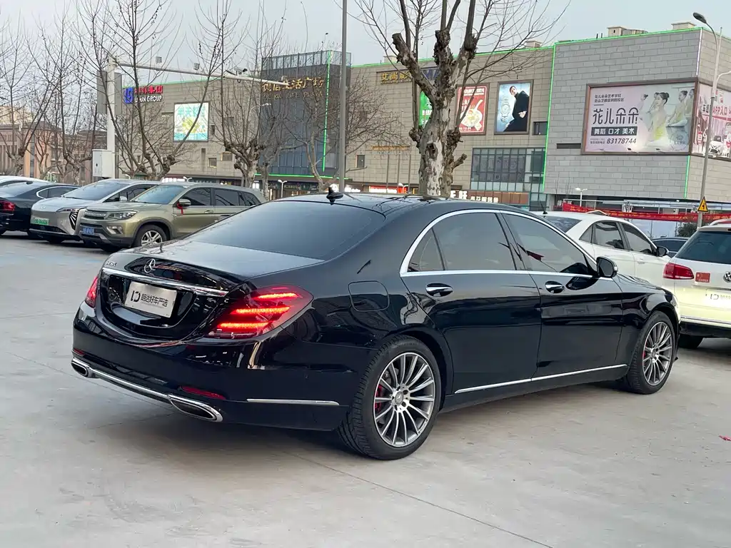 Mercedes-Benz S-Class — миниатюра 7