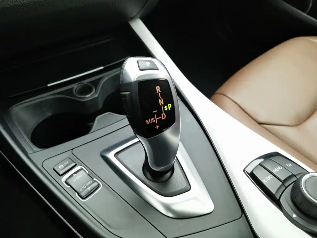 BMW 1 Series (Import) — миниатюра 13