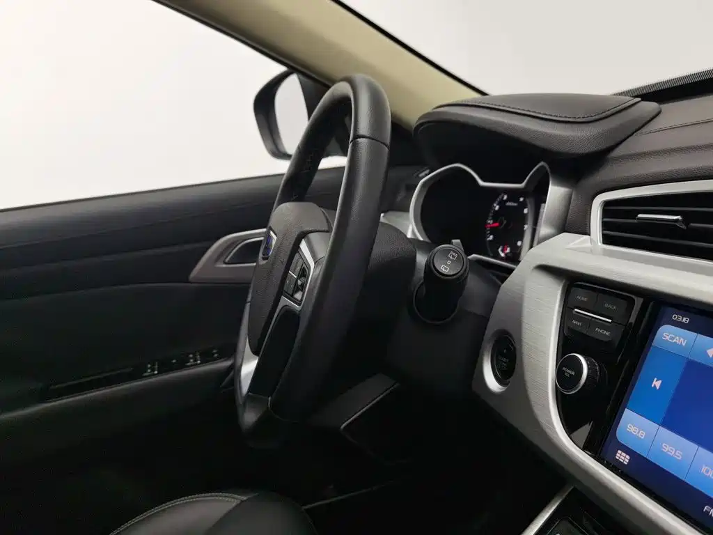 Geely Boyue — миниатюра 22
