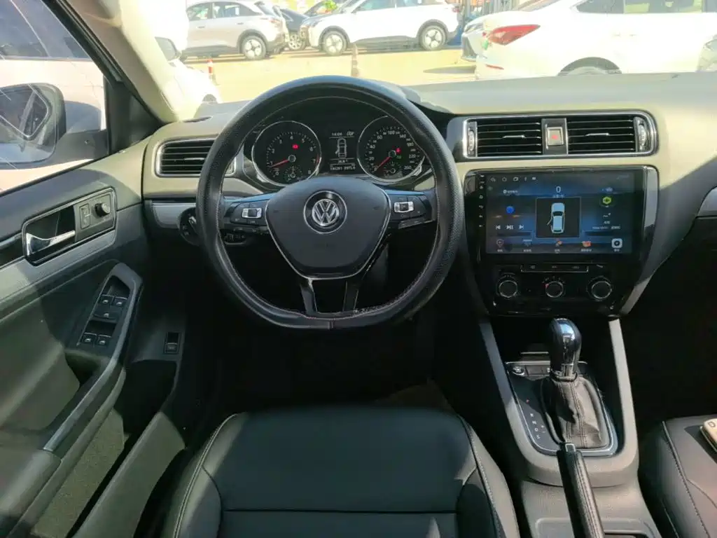 Volkswagen Sagitar — миниатюра 11