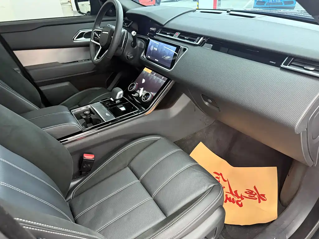 Land Rover Velar — миниатюра 6