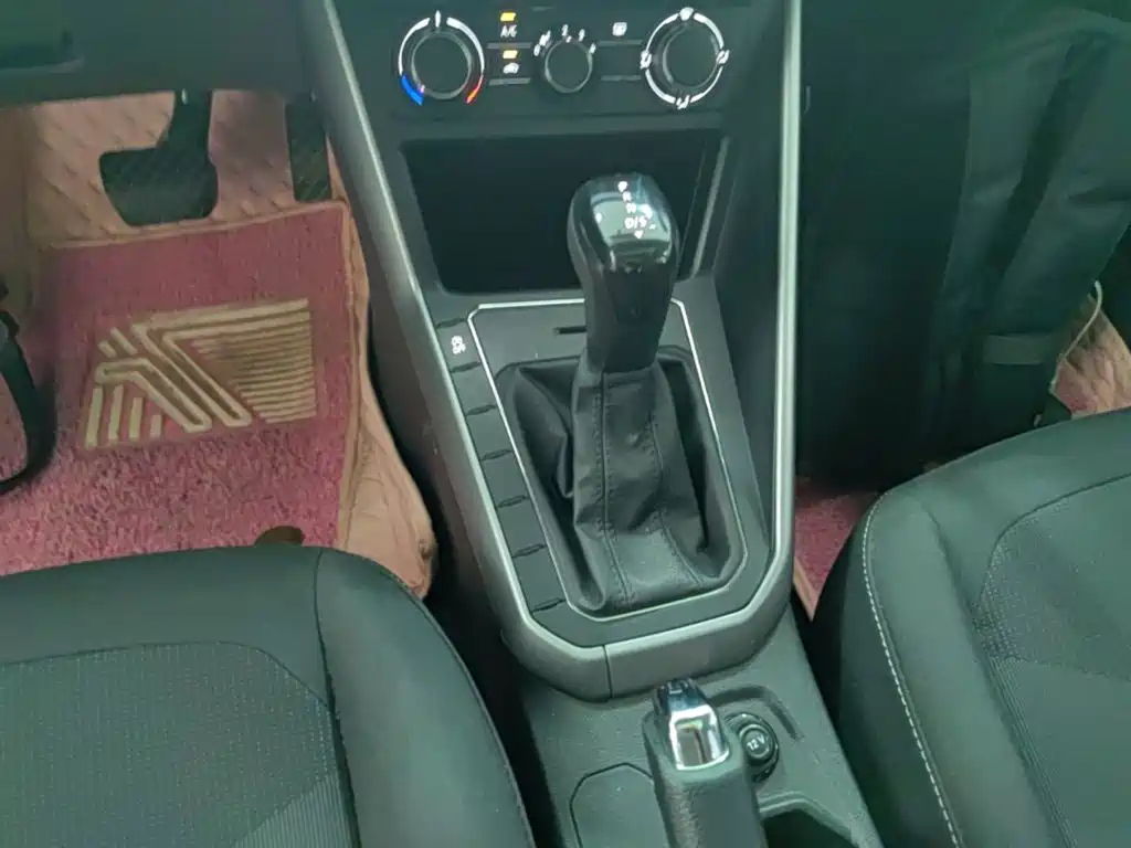Volkswagen Polo — миниатюра 14
