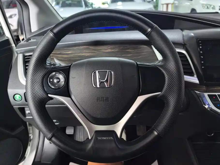 Honda Jade — миниатюра 15