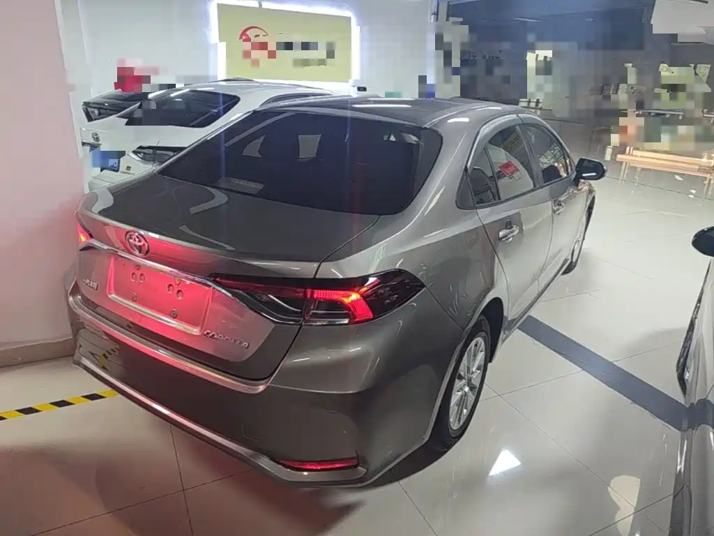 Toyota Corolla — миниатюра 7