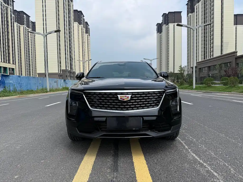 Cadillac XT4 2024 28T Luxury
