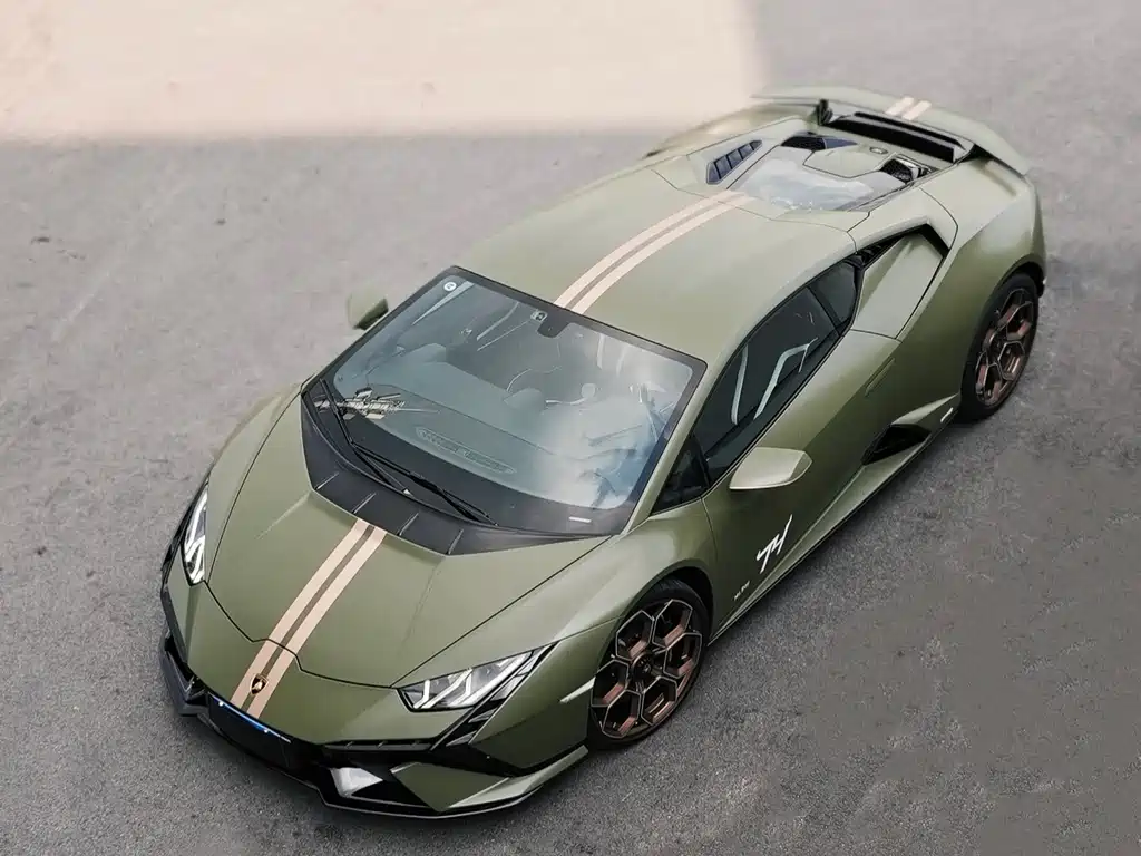LAMBORGHINI HURACÁN