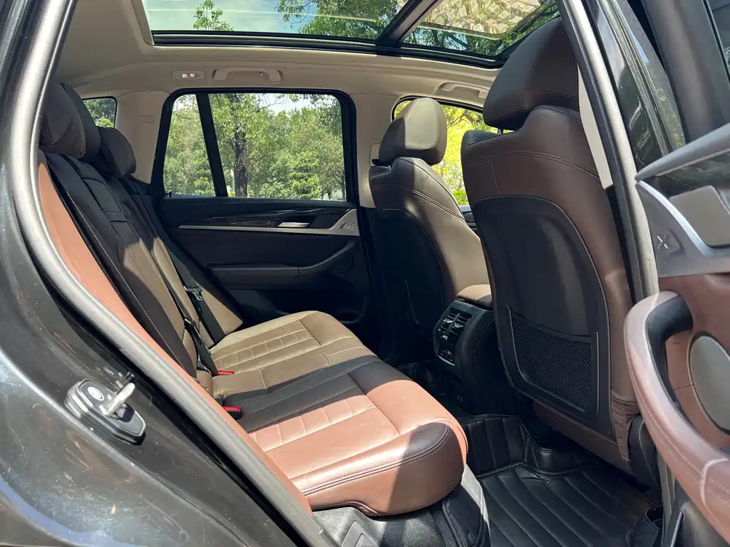 BMW X3 — миниатюра 21