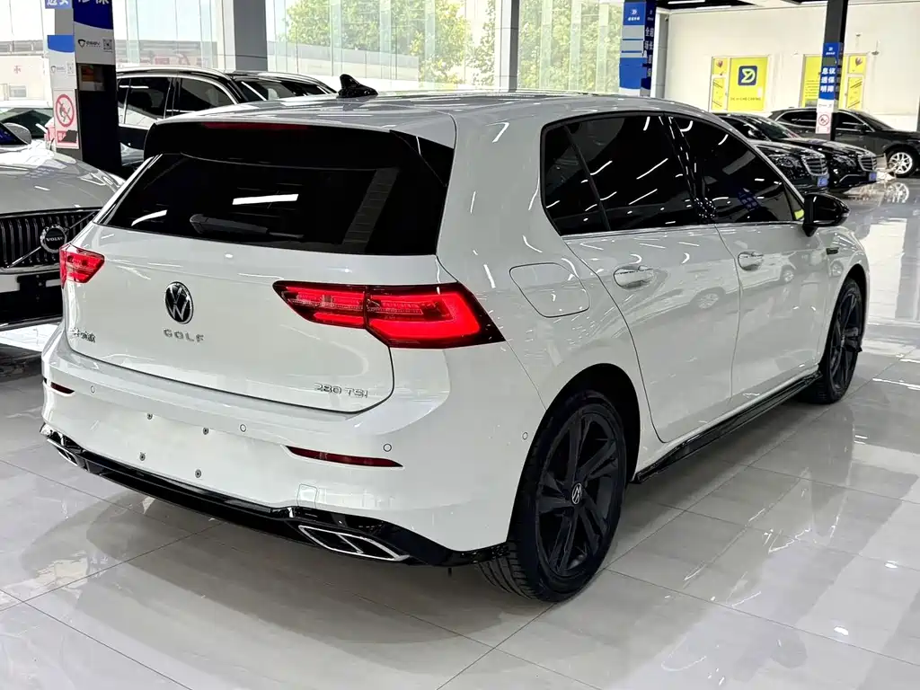 Volkswagen Golf — миниатюра 11