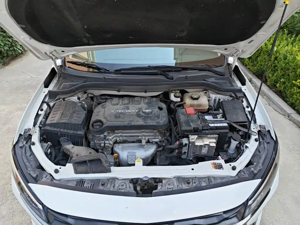Chevrolet Monza — миниатюра 20