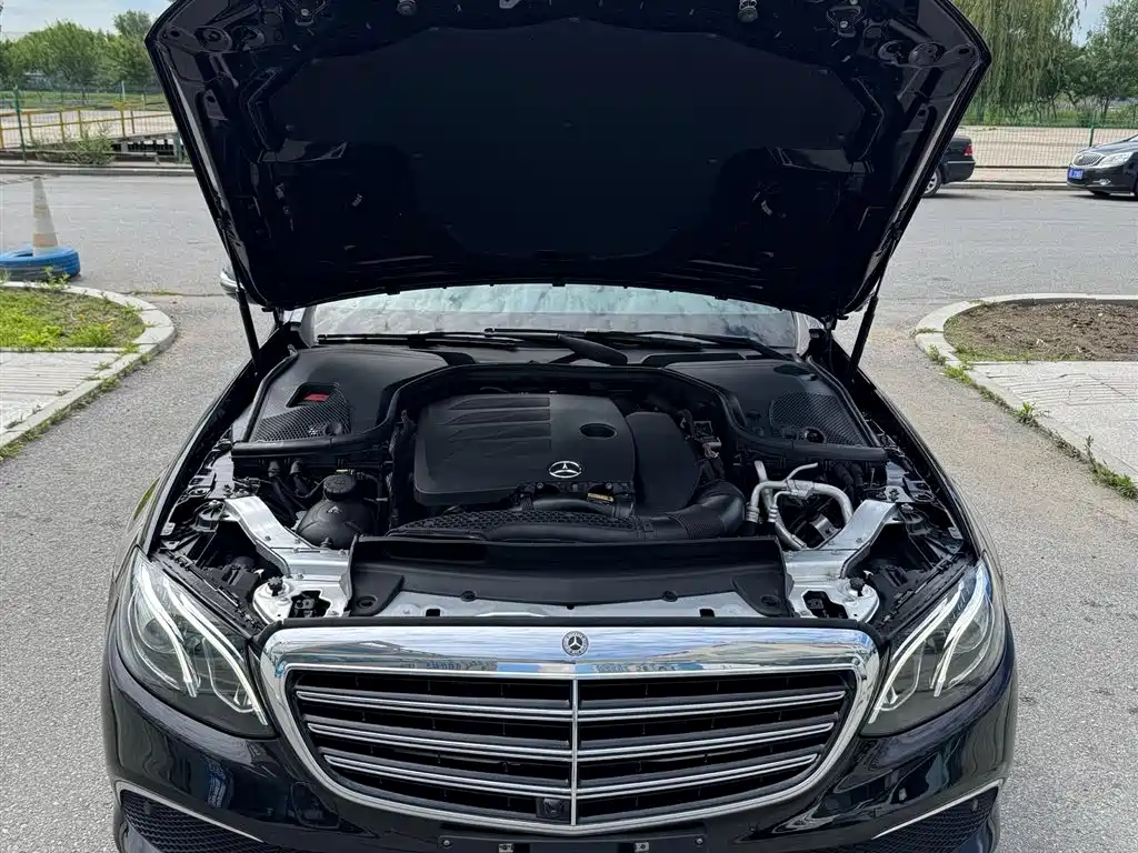 Mercedes-Benz E-Class E 2020 E 300 L Fashion