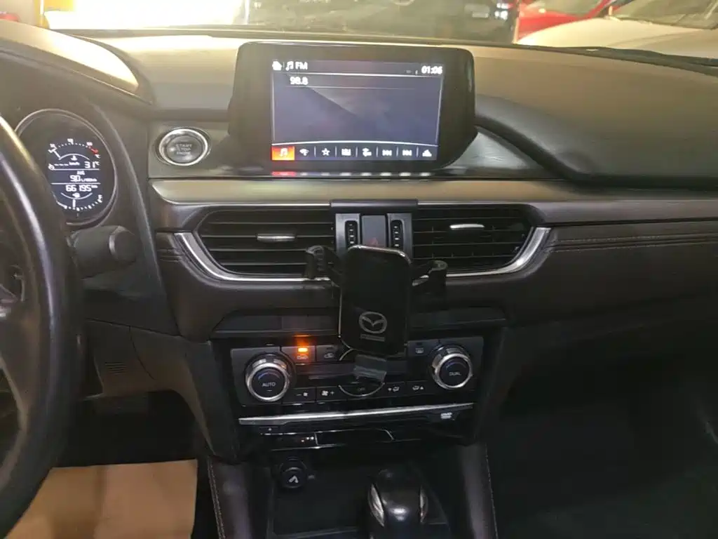 Mazda Atenza — миниатюра 13