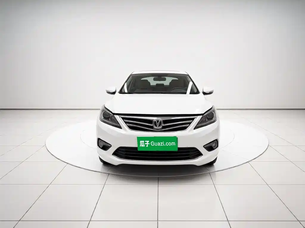 Changan Eado — миниатюра 2