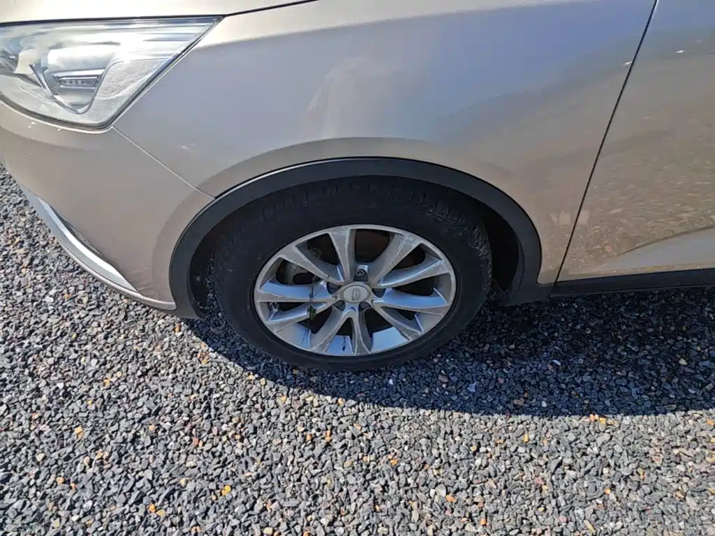 Geely Emgrand GS — миниатюра 23