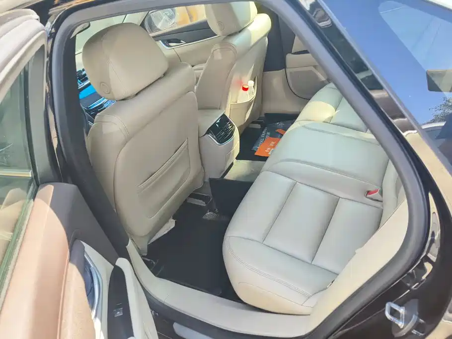 Cadillac XTS — миниатюра 11