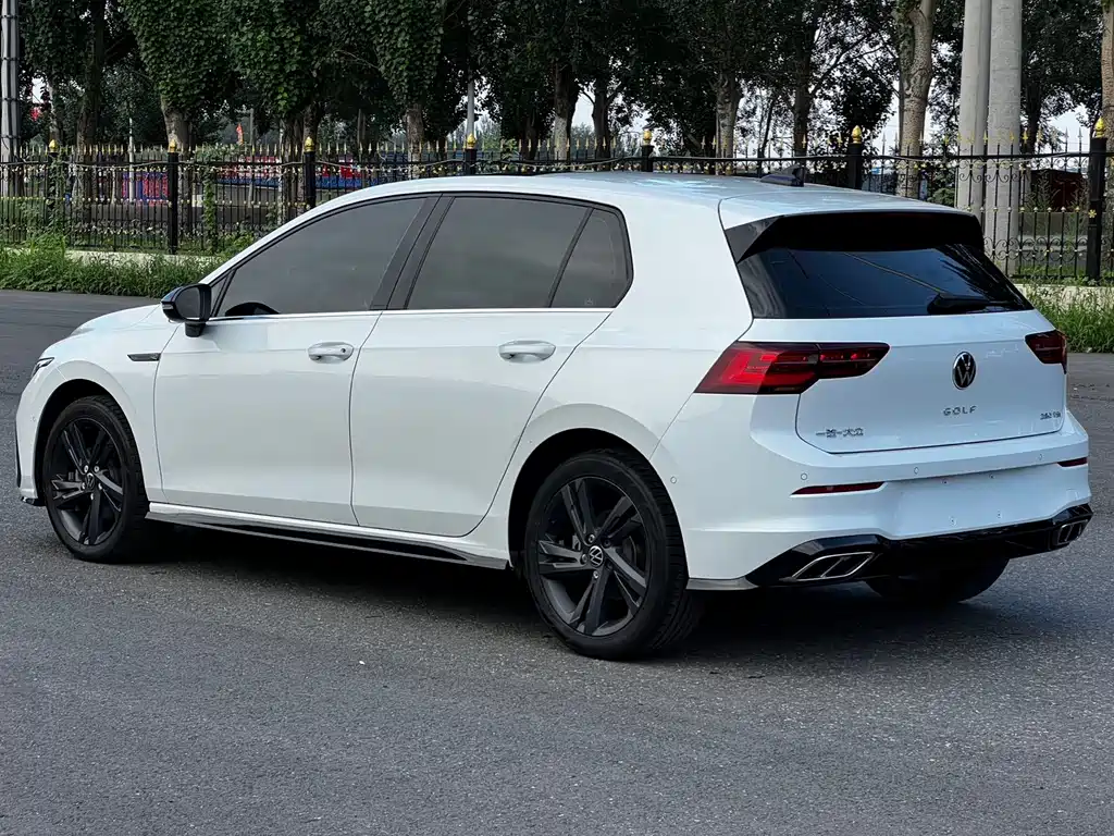Volkswagen Golf — миниатюра 6